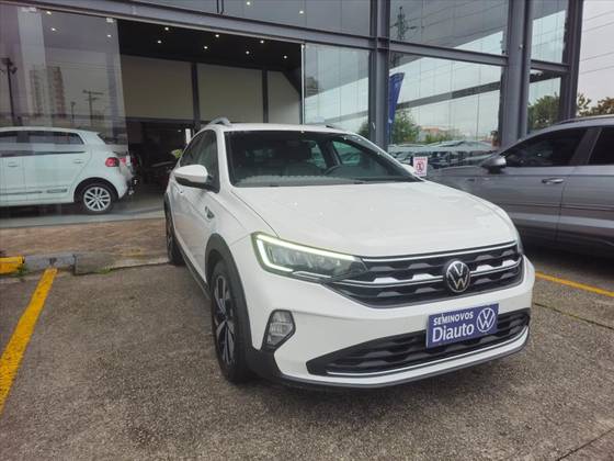 VOLKSWAGEN NIVUS 1.0 200 TSI TOTAL FLEX HIGHLINE AUTOMÁTICO